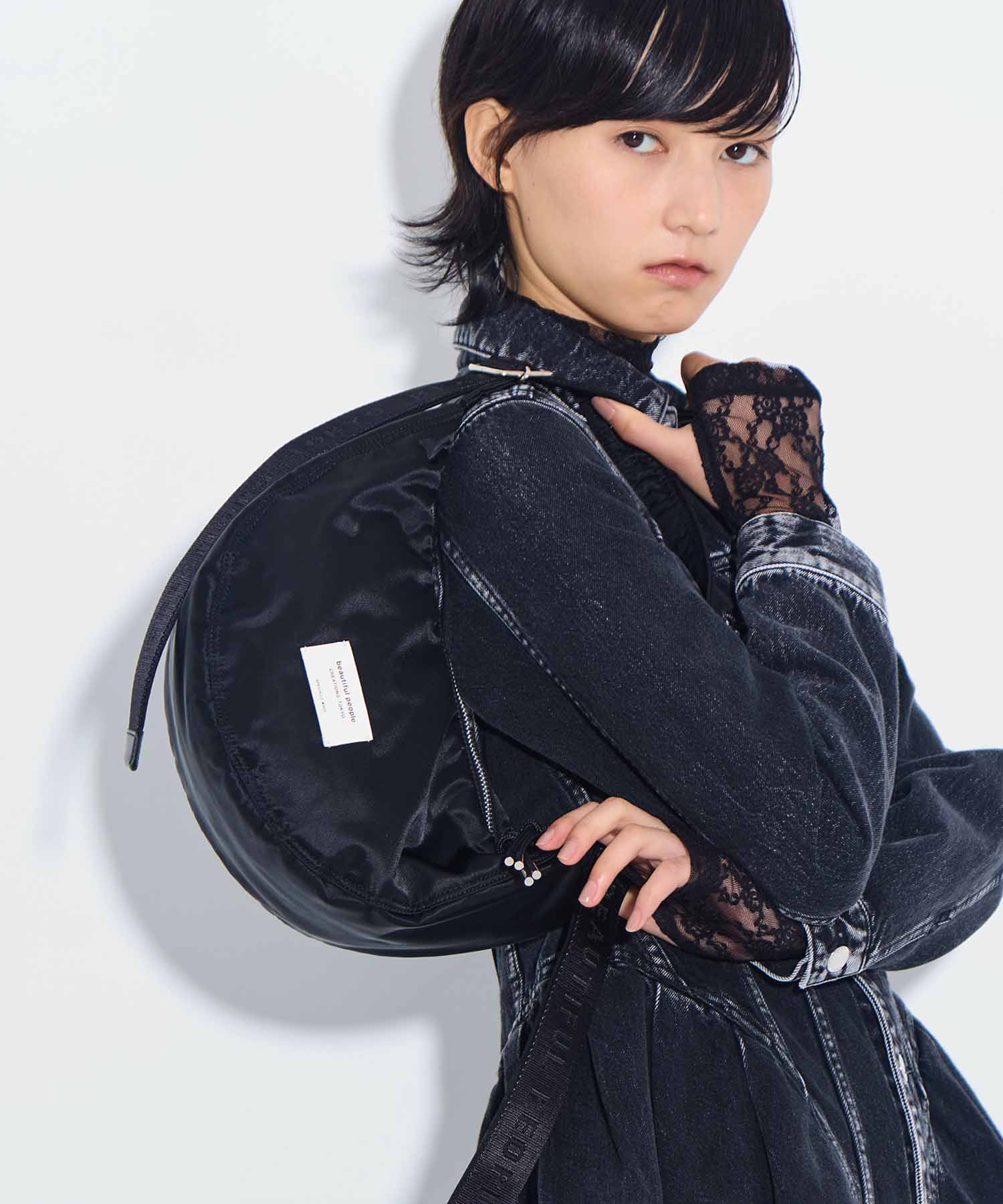 別注nylon moon shoulder bag