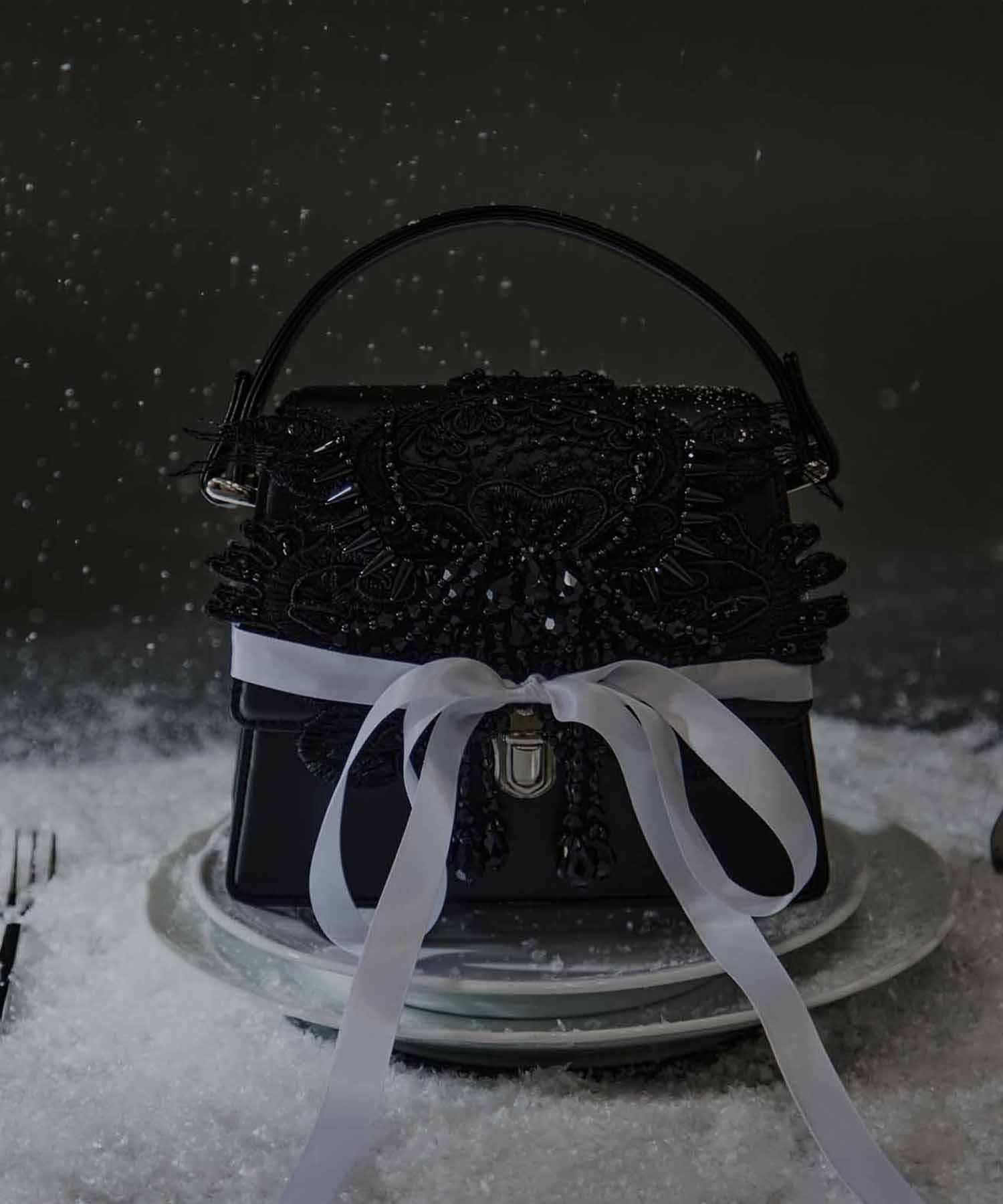 black lei beads mini hand bag