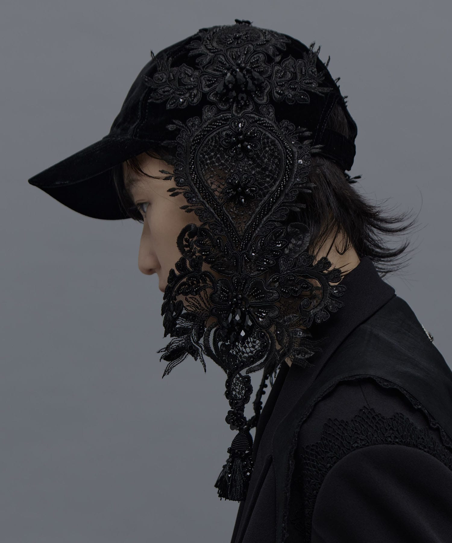 black lei beads velour cap