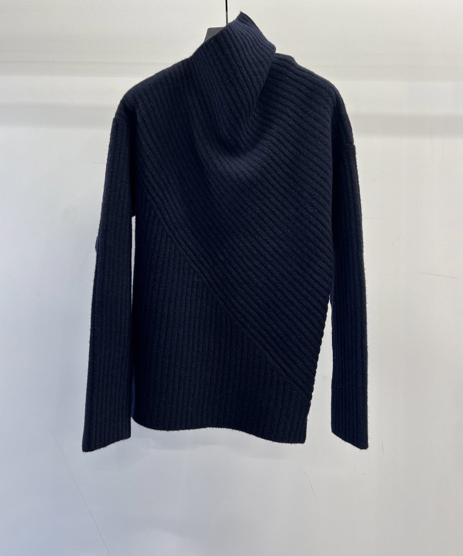 Unbalance Knit