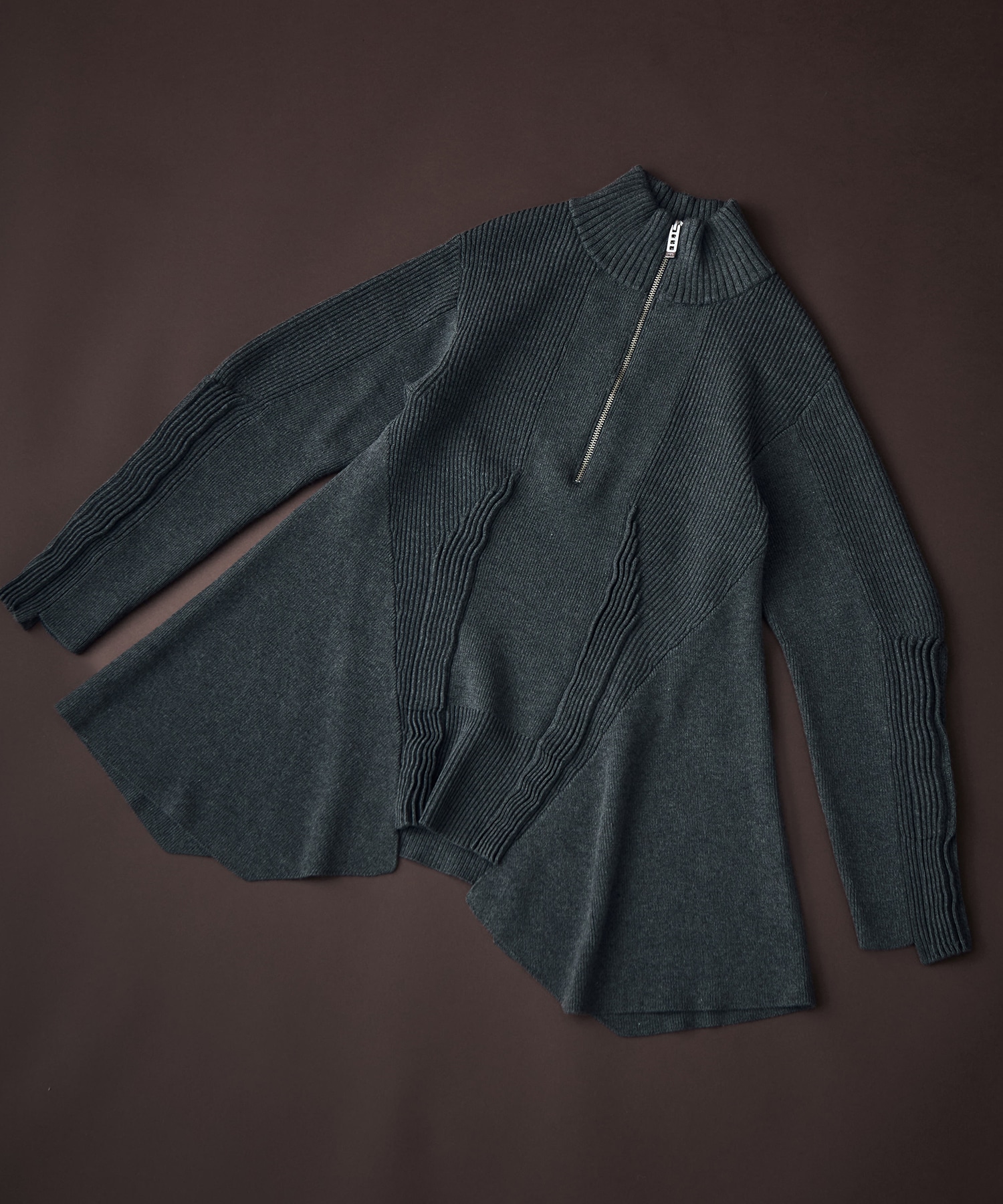 PIN TUCK HALF ZIP TOP