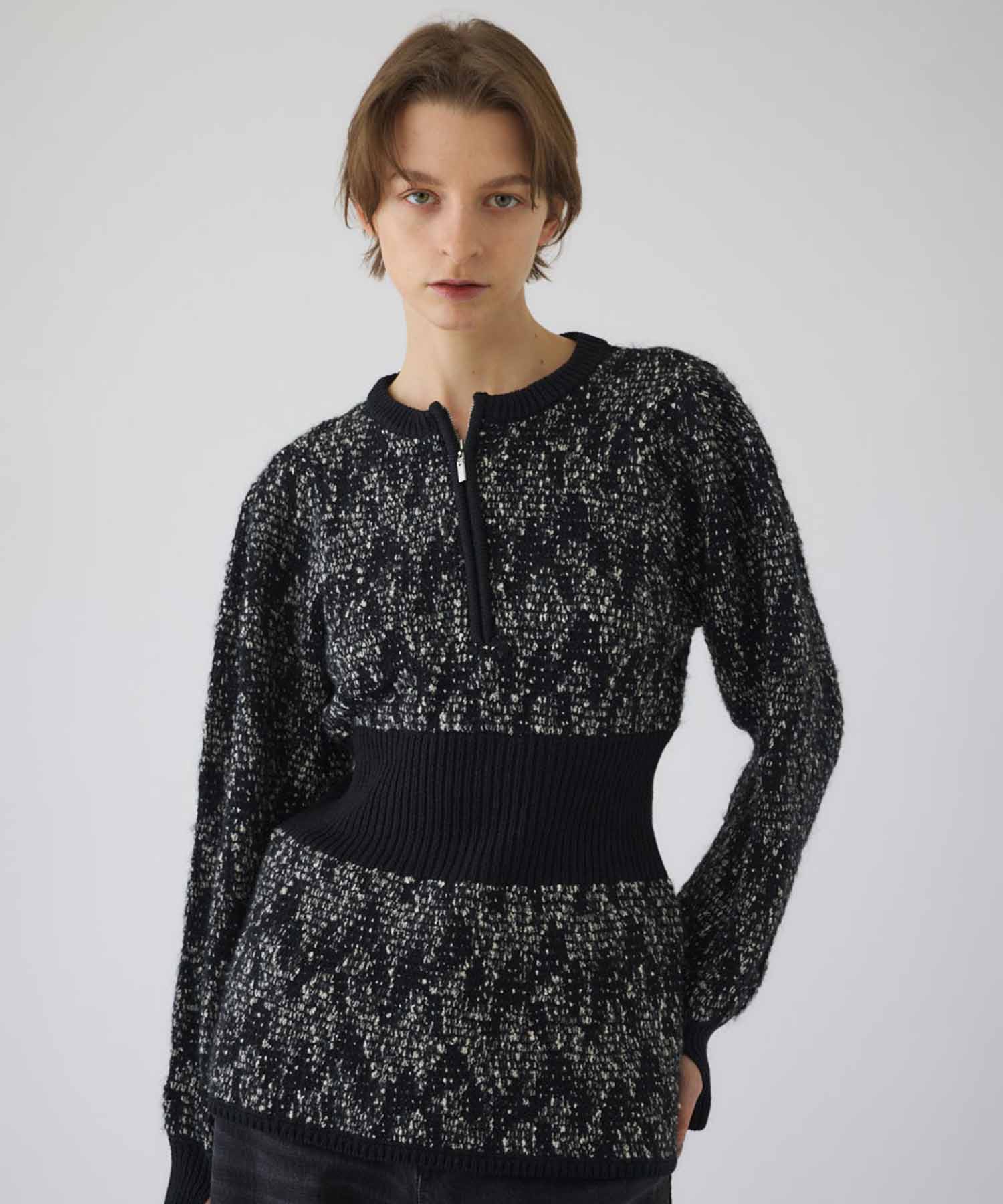 Waist switching knit tops