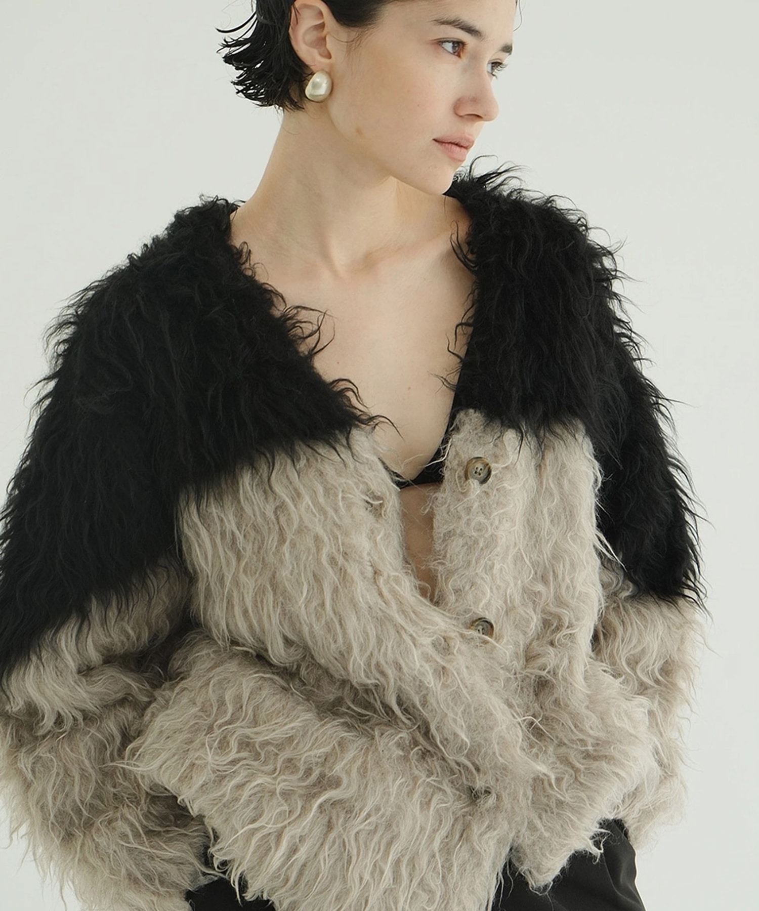 BI COLOR SHAGGY KNIT CARDIGAN