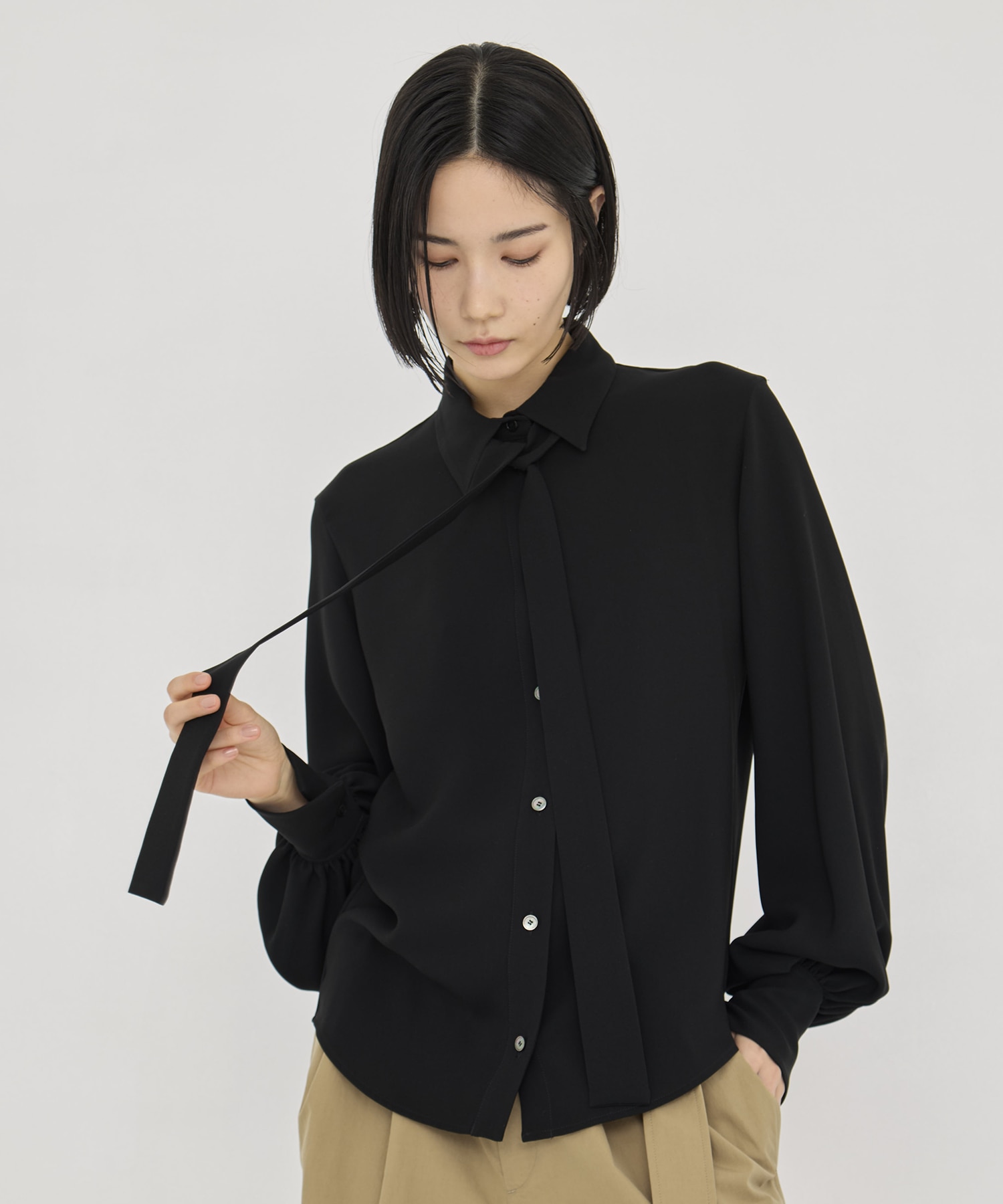 BLACK FORMAL BOWTIE SHIRT