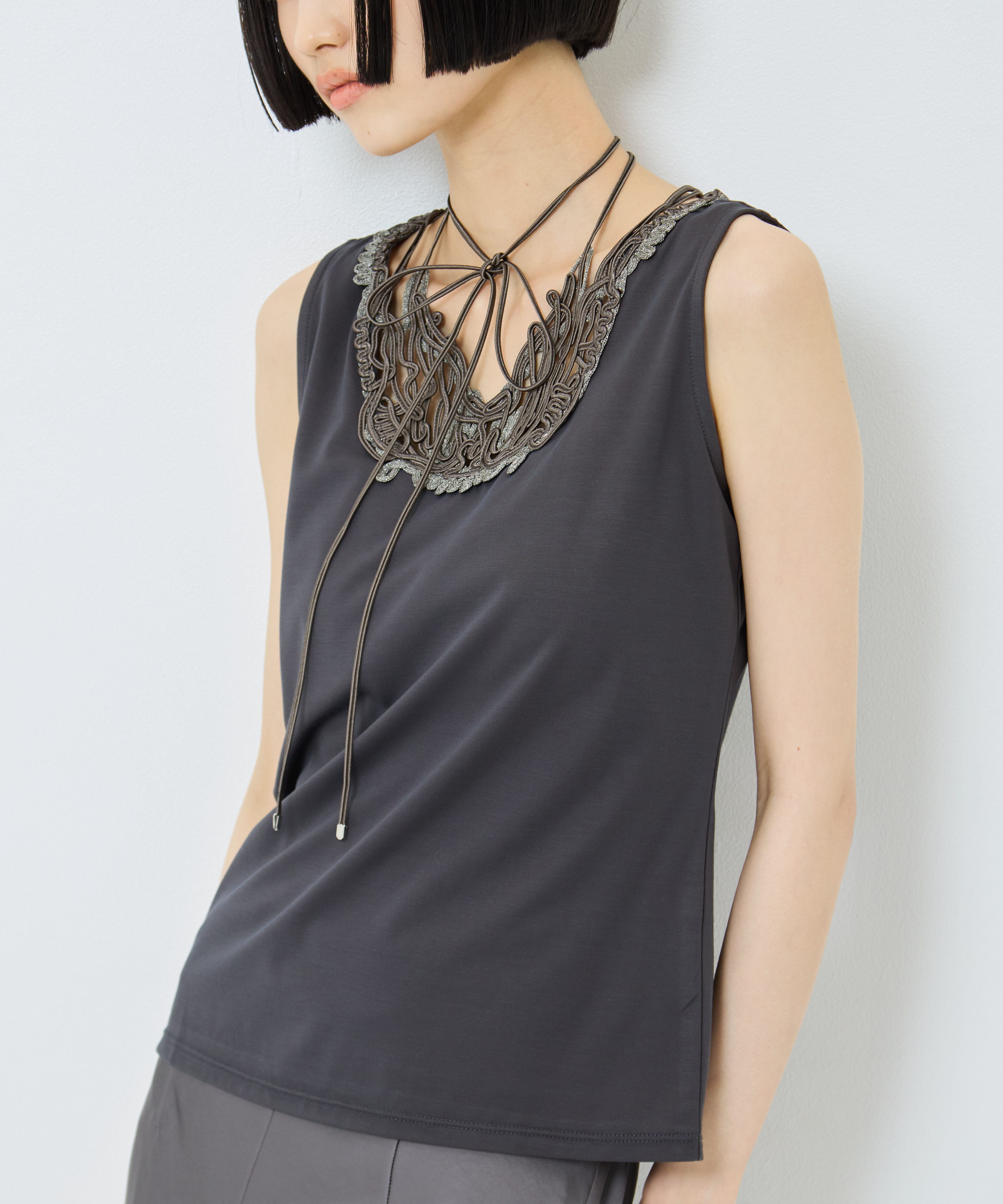 別注embroiddered tops