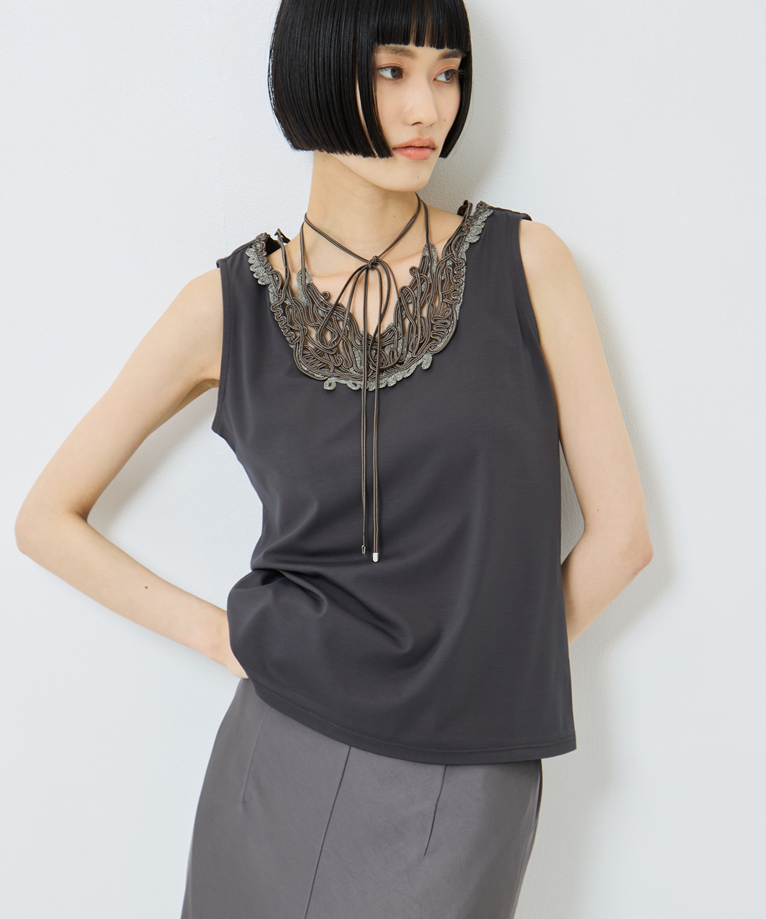 別注embroiddered tops
