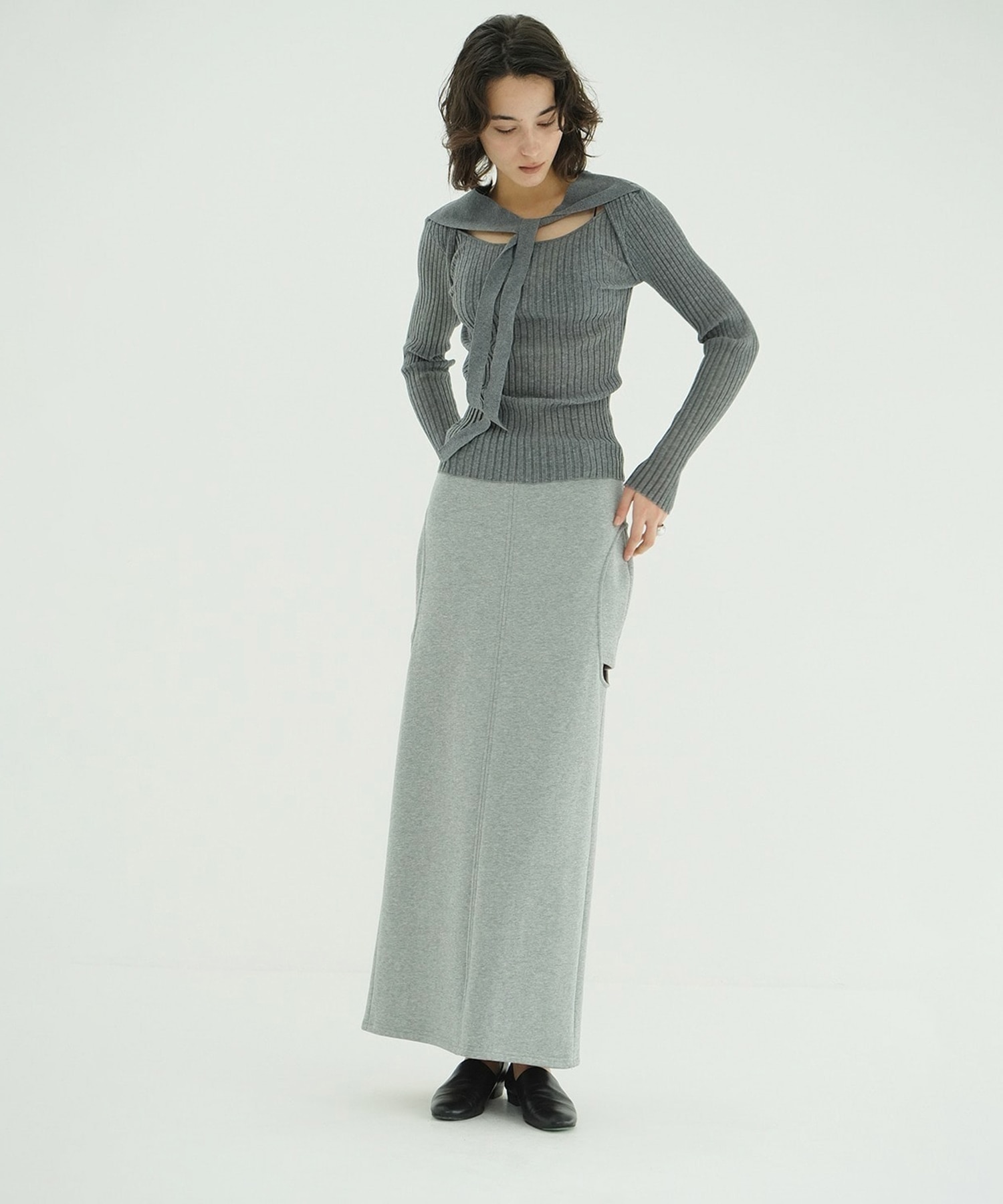 CIRCLE CUT SWEAT SKIRT