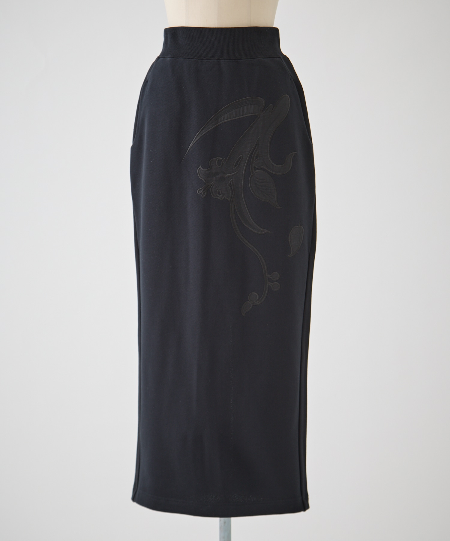 Floral Embroidery Sweat Skirt