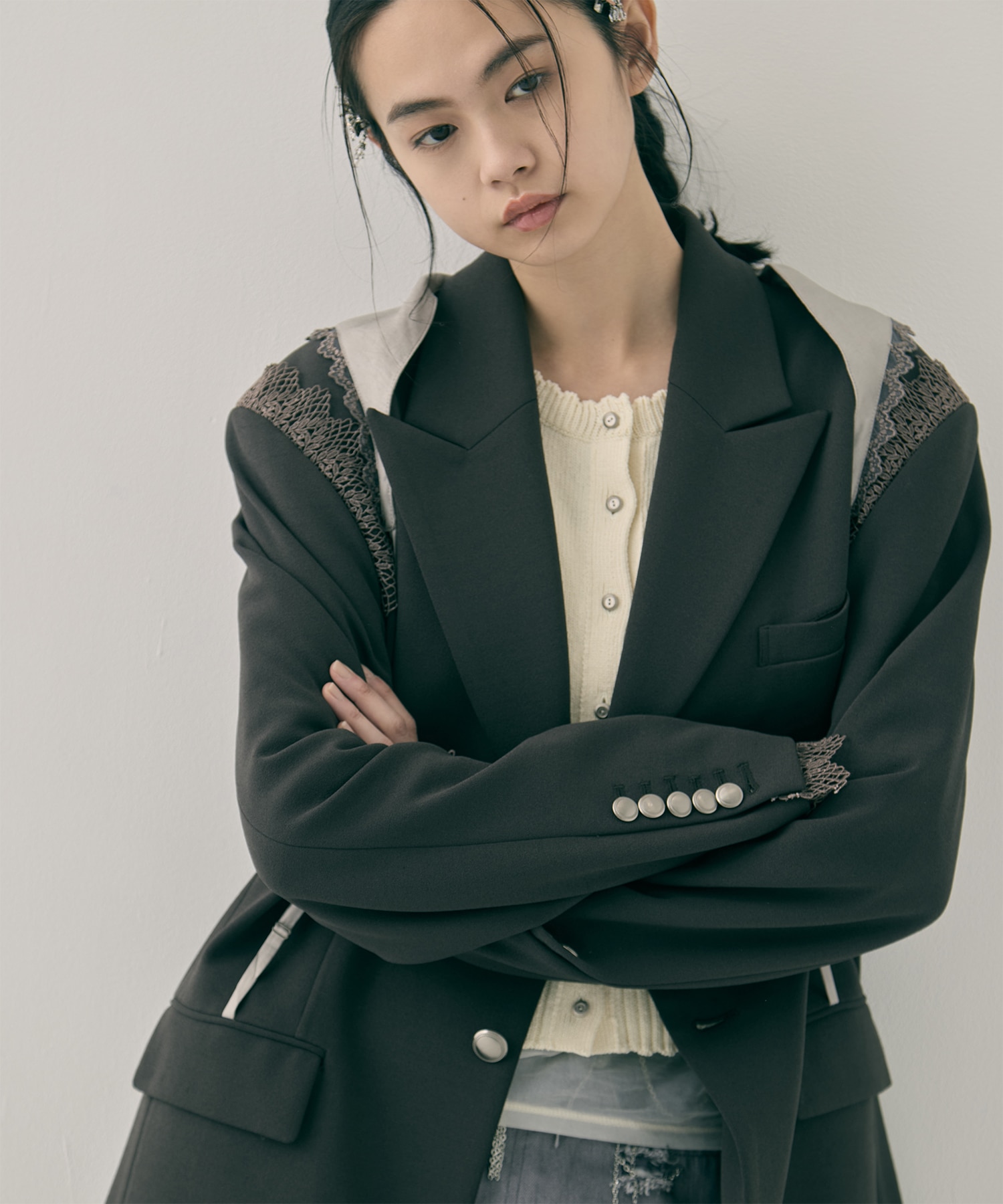 garter collar peaked lapel jacket