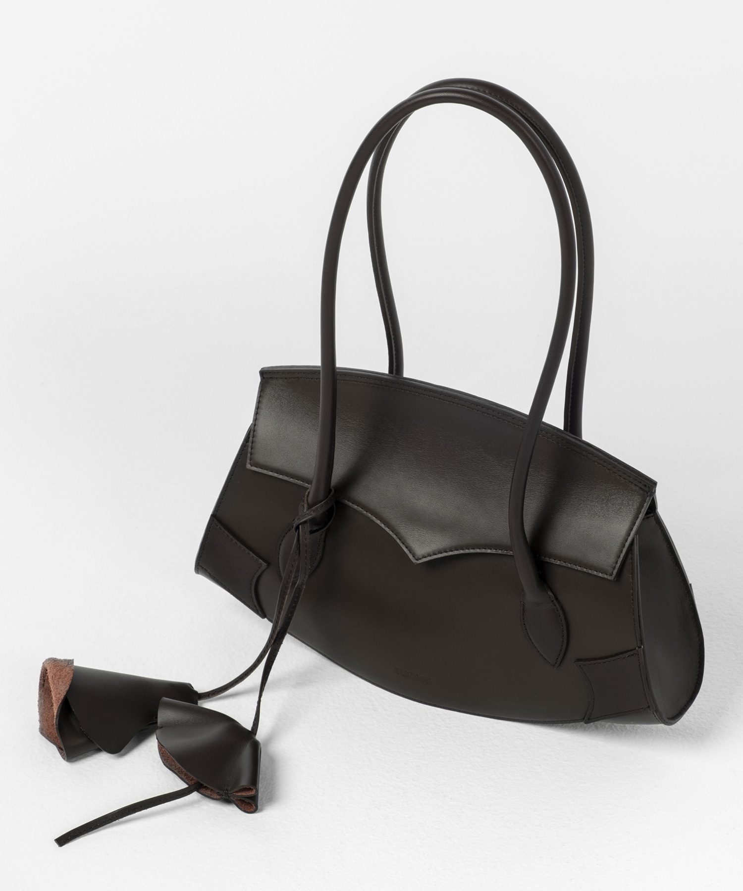 THE ARCH MINITHE ARCH MINI