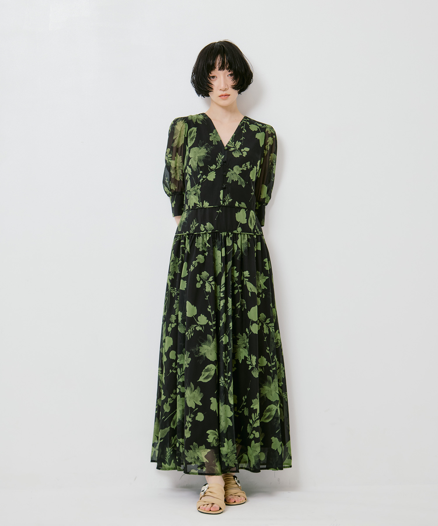 GRAINY FLOWER CHIFFON DRESS
