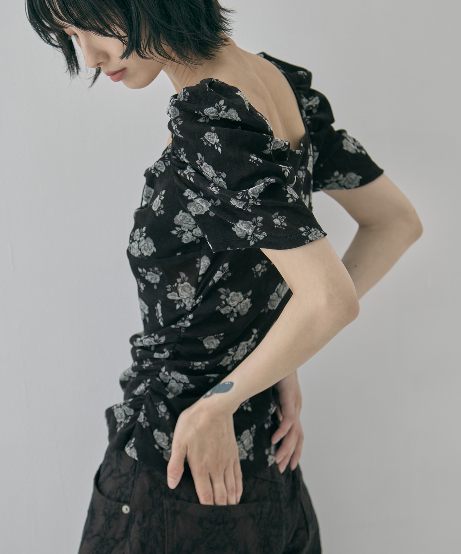 別注 VELOUR ROSE TEE