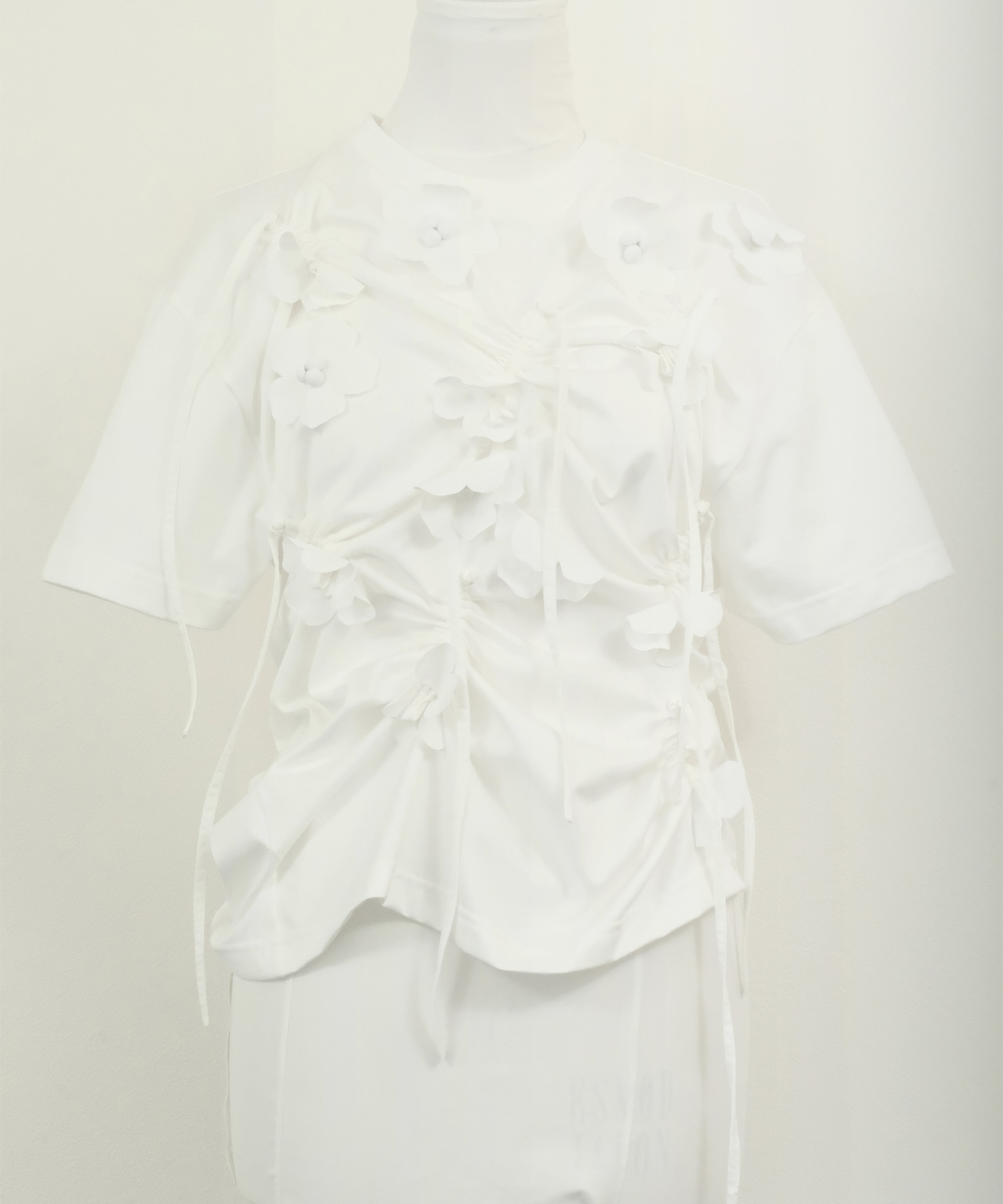 ANTHE FLOWER T-SHIRT