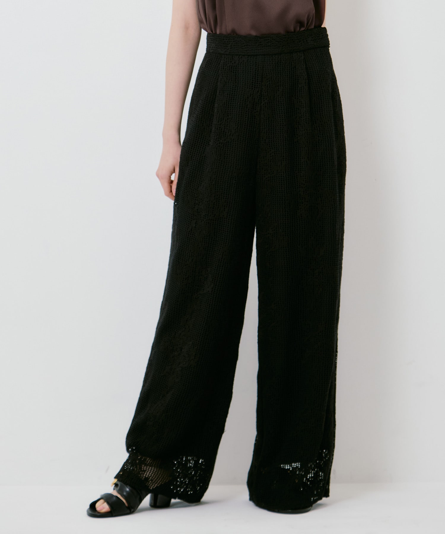 MESH DAMASK EMBROIDERY PANTS