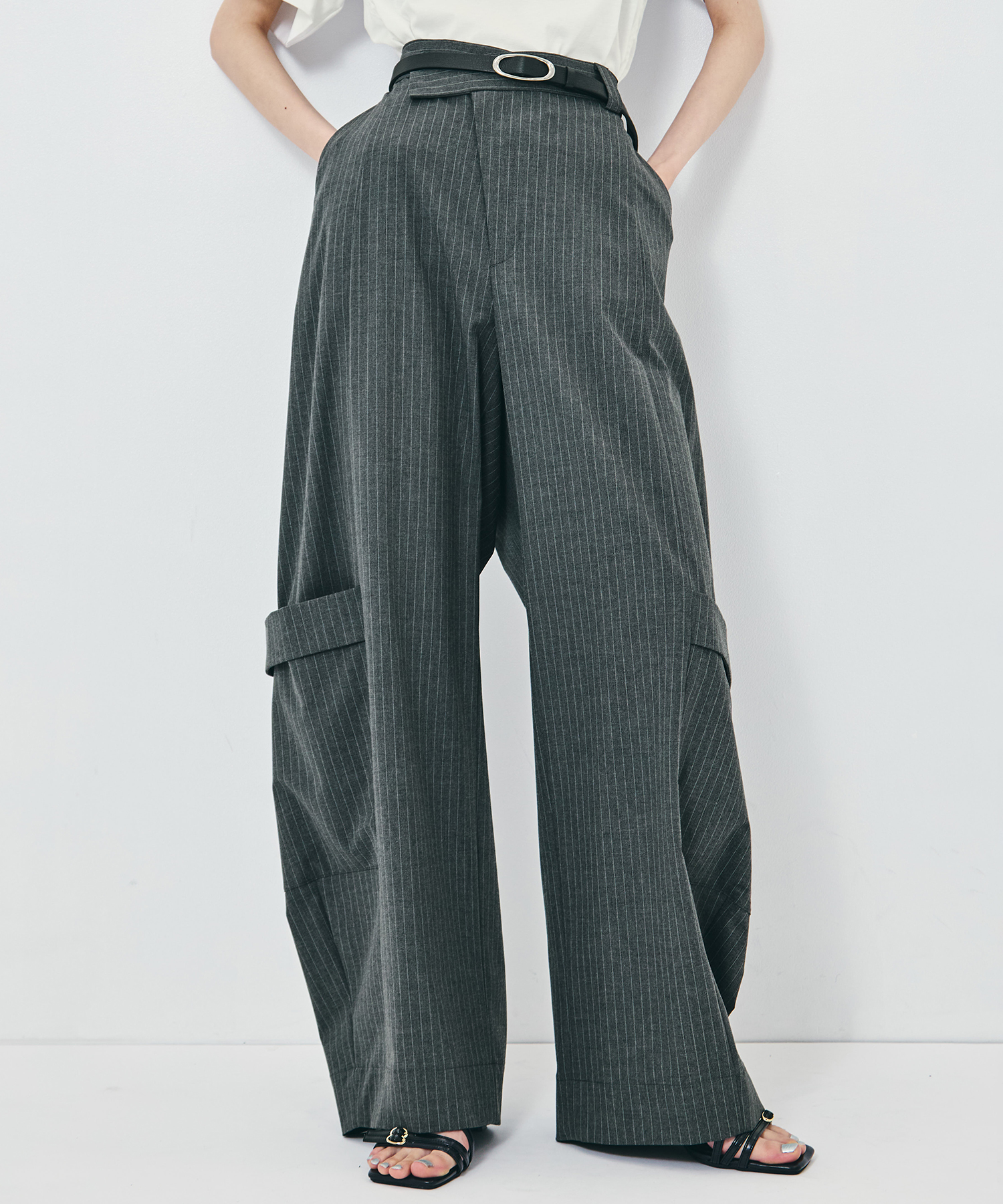Soft Barrel Leg Flap Cargo Trousers