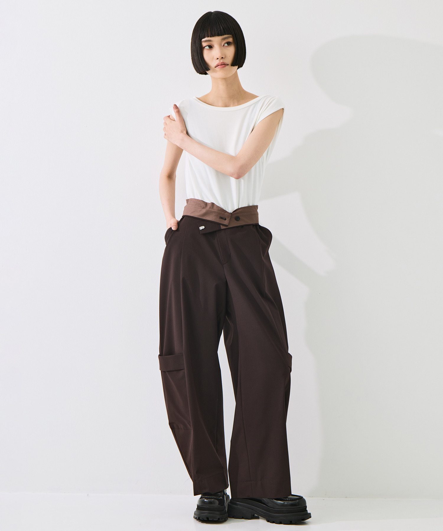 Soft Barrel Leg Flap Cargo Trousers