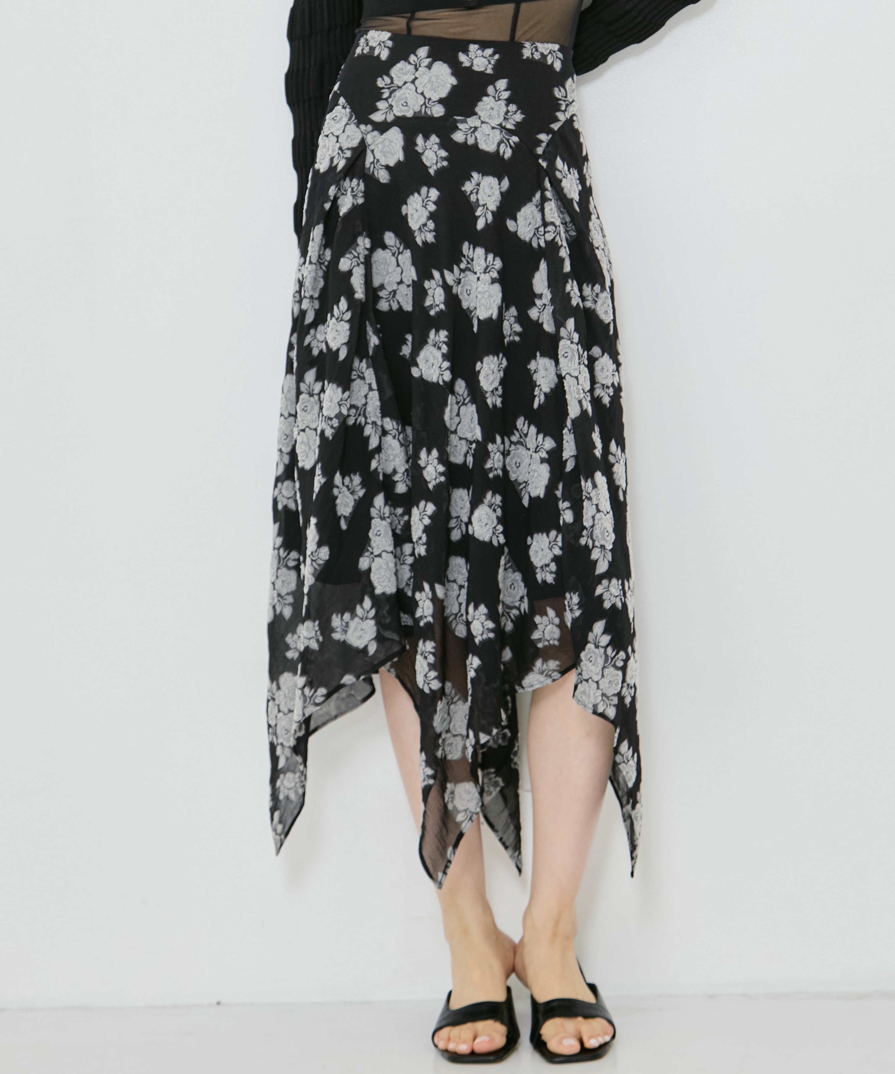 DRAPED FLORAL JACQUARD SKIRT