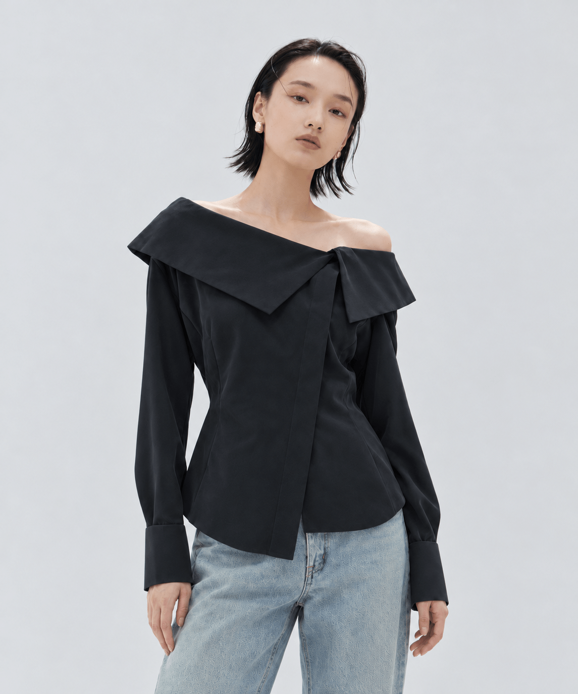 Fibril Scarf-Neck Blouse