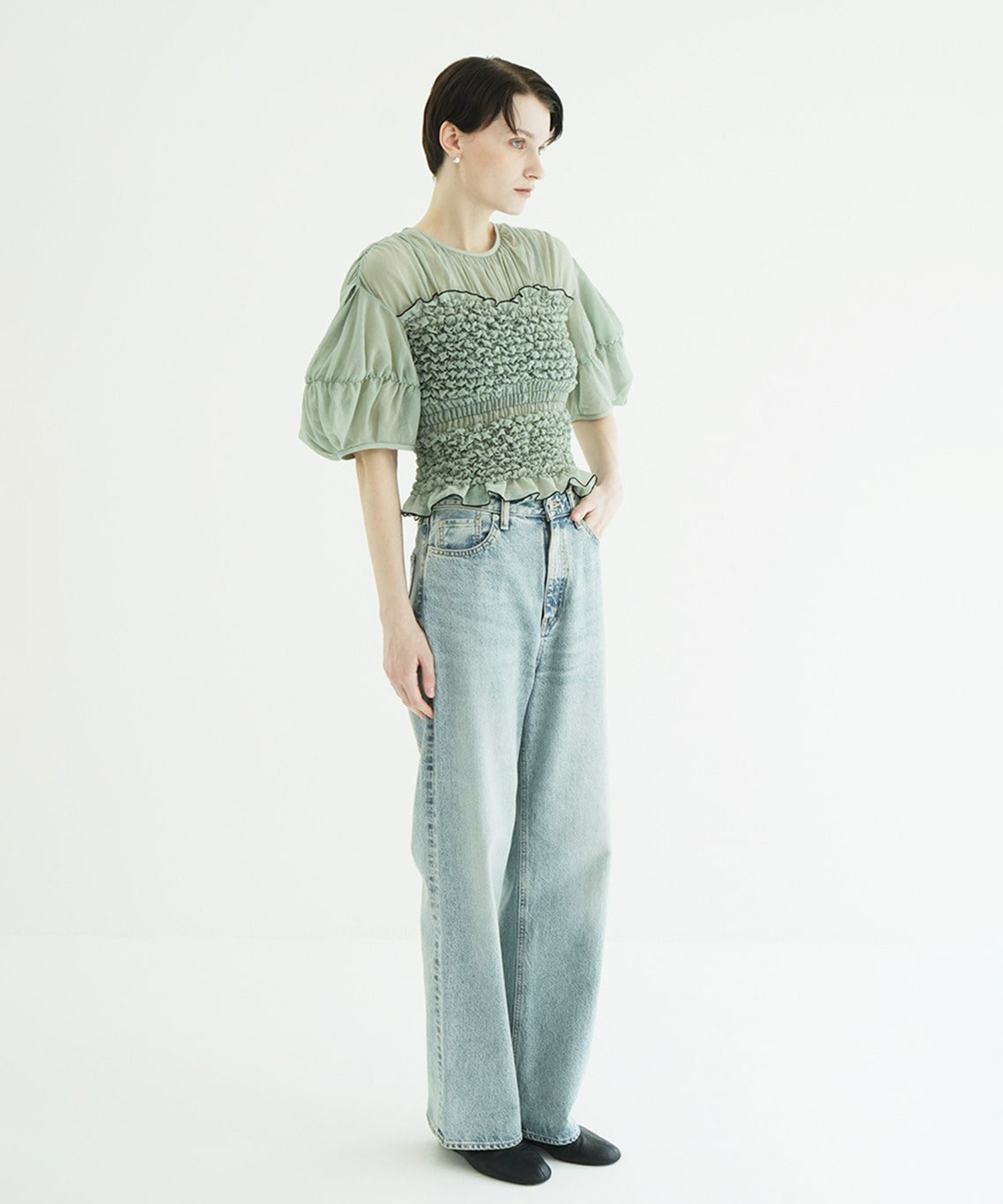 COLOR STITCHED SHIRRING TOPS