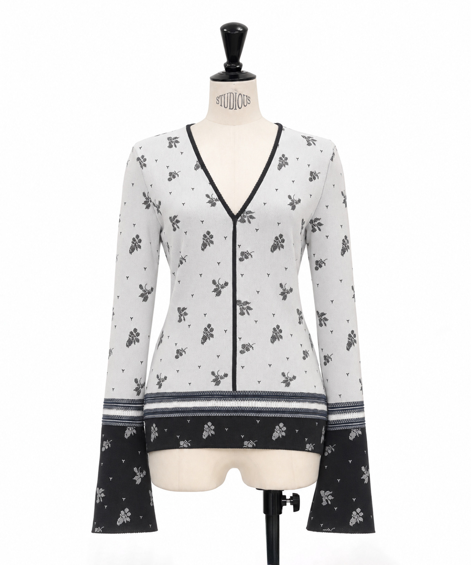 Floral Jacquard Knit Cardigan