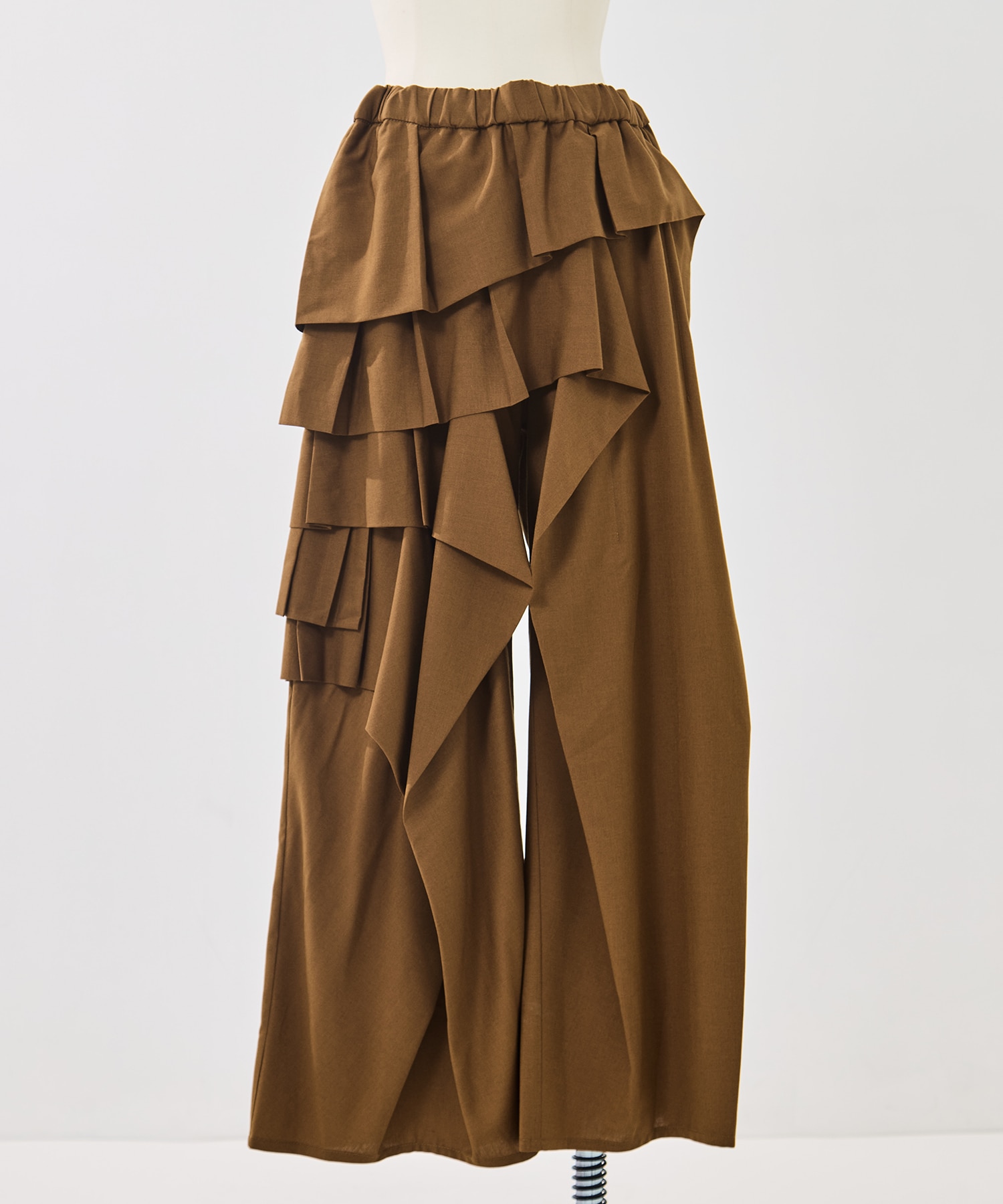 RUFFLE PANTS