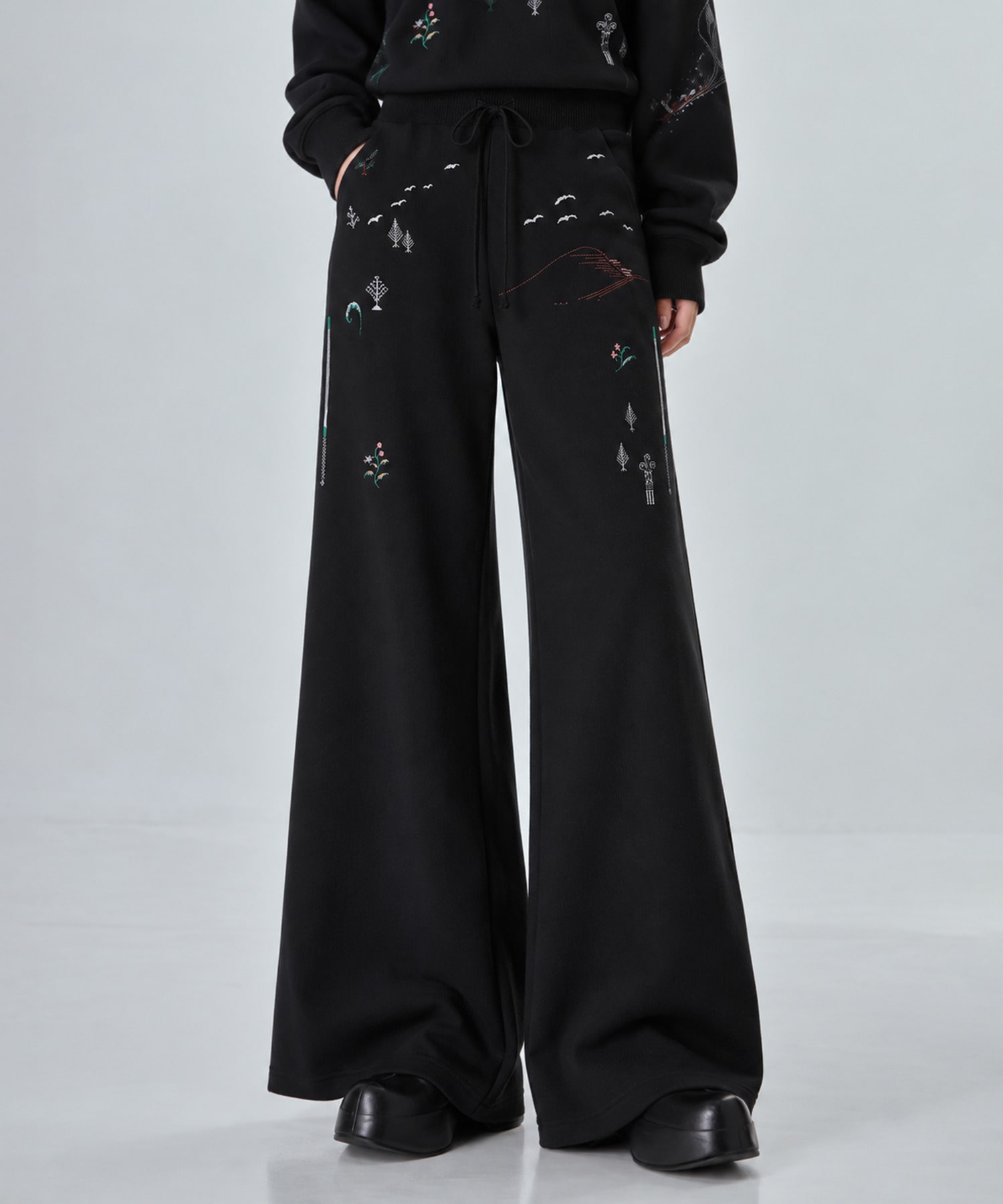 Landscape Embroidery Sweat Trousers