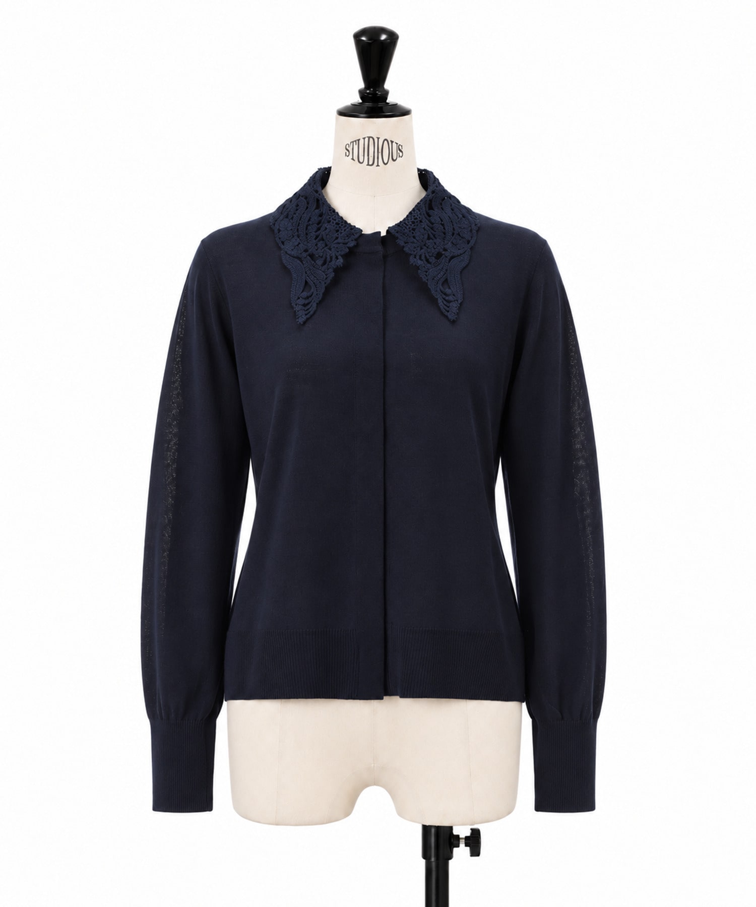 Embroidery Collar Knit Cardigan