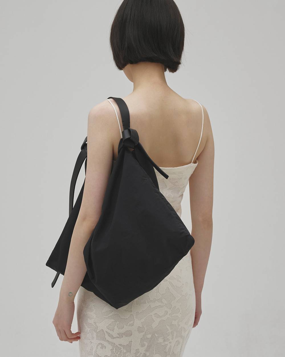 Leatherbelt Shoulder Bag